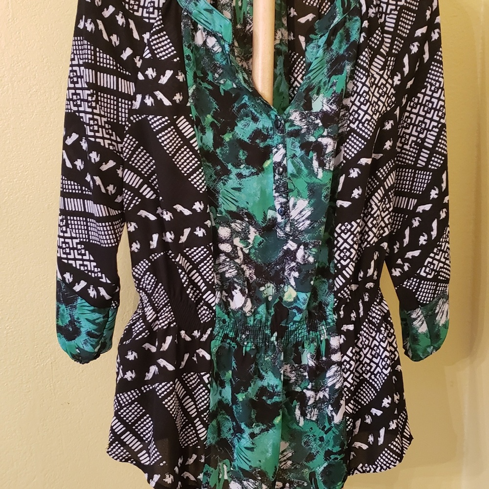 Cute blouse